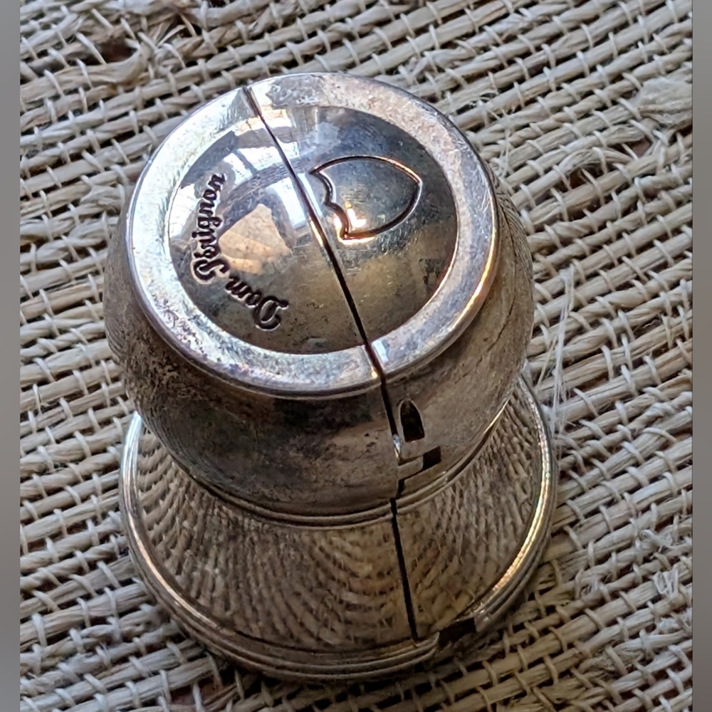 Dom Perignon Collectible Cork Holder By Christofle December 1999 Silver